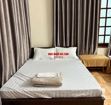 Giường đôi phổ thông